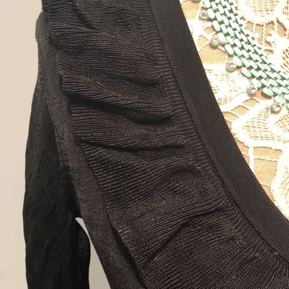 H&M  Ruffle Sweater - Picture 3 of 6